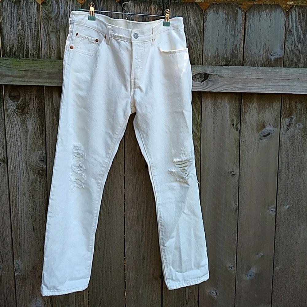 Levi's 501 CT ankle length distressed white jeans