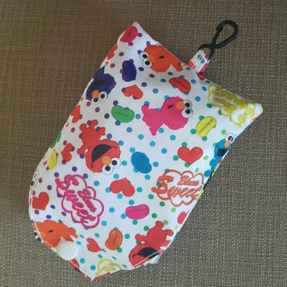 Foldable ELMO Tote Bag & Sandwich Box - Picture 5 of 5