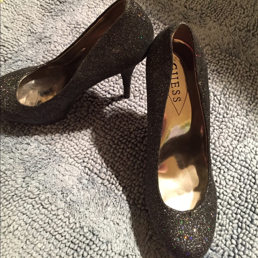 GUESS heels