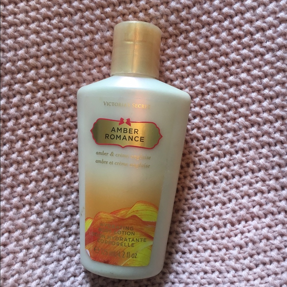 VS amber romance lotion