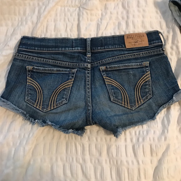hollister shorts - Picture 2 of 2