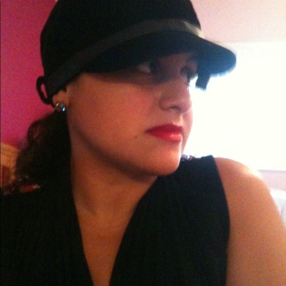 Meet your Posher, Heidi