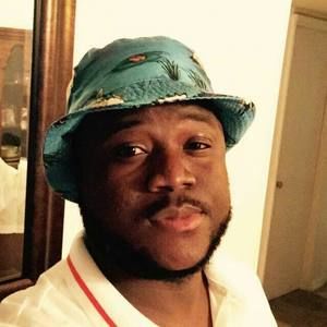 Meet your Posher, Charles musa