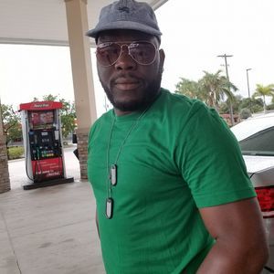 Meet your Posher, Erick