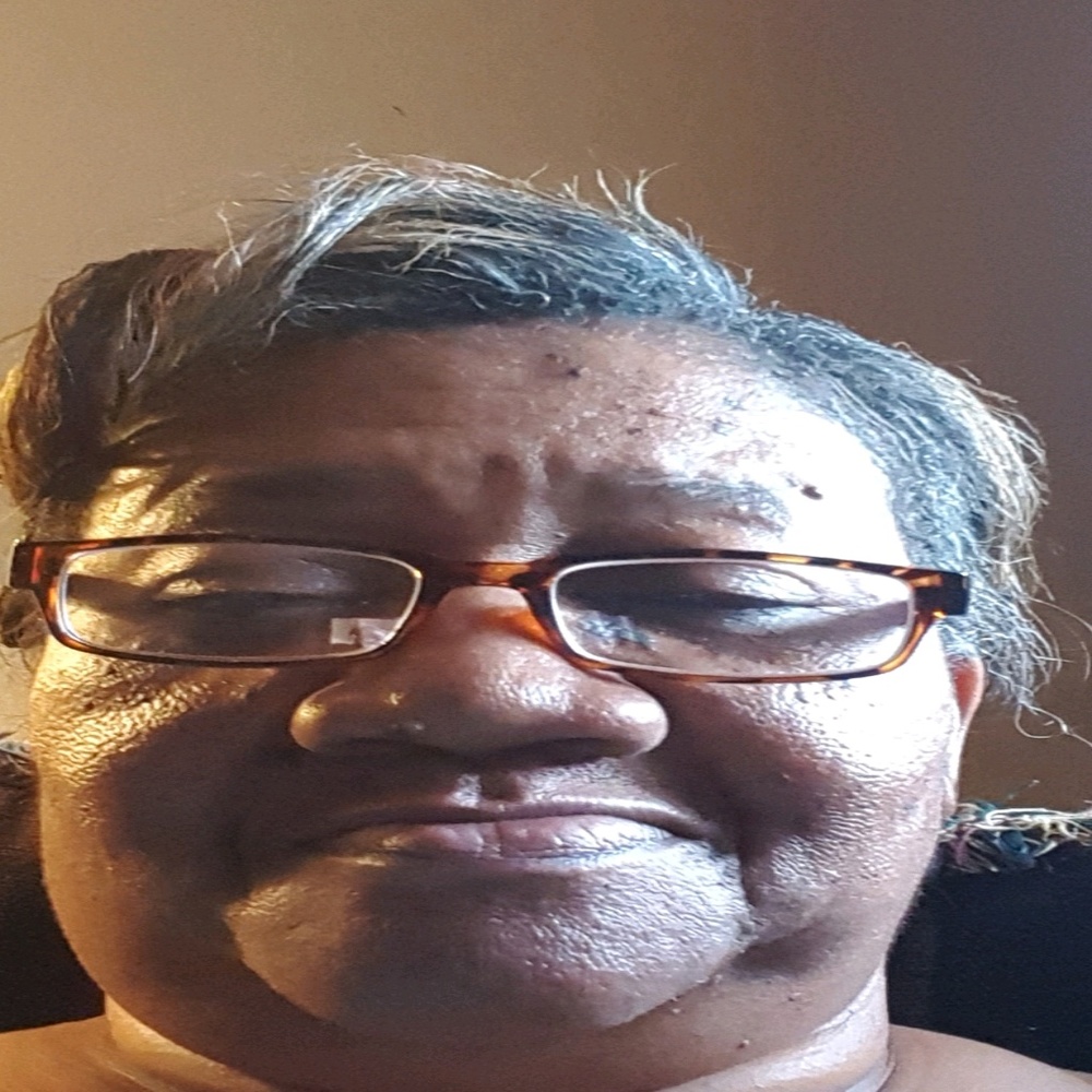 Meet your Posher, Janet