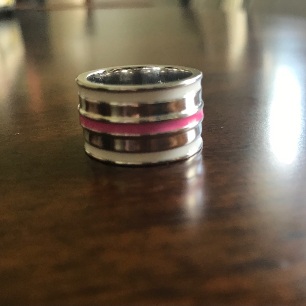 NWOT Lia Sophia Ring