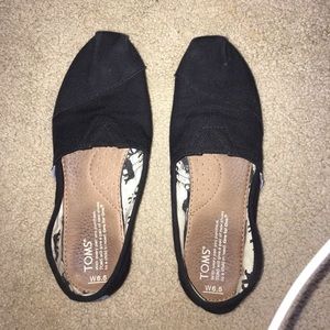Black Toms Size 6.5