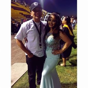 Meet your Posher, Manuel