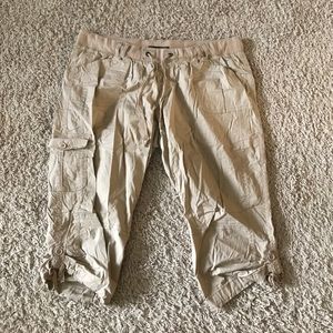 Maurices cargo style capris.