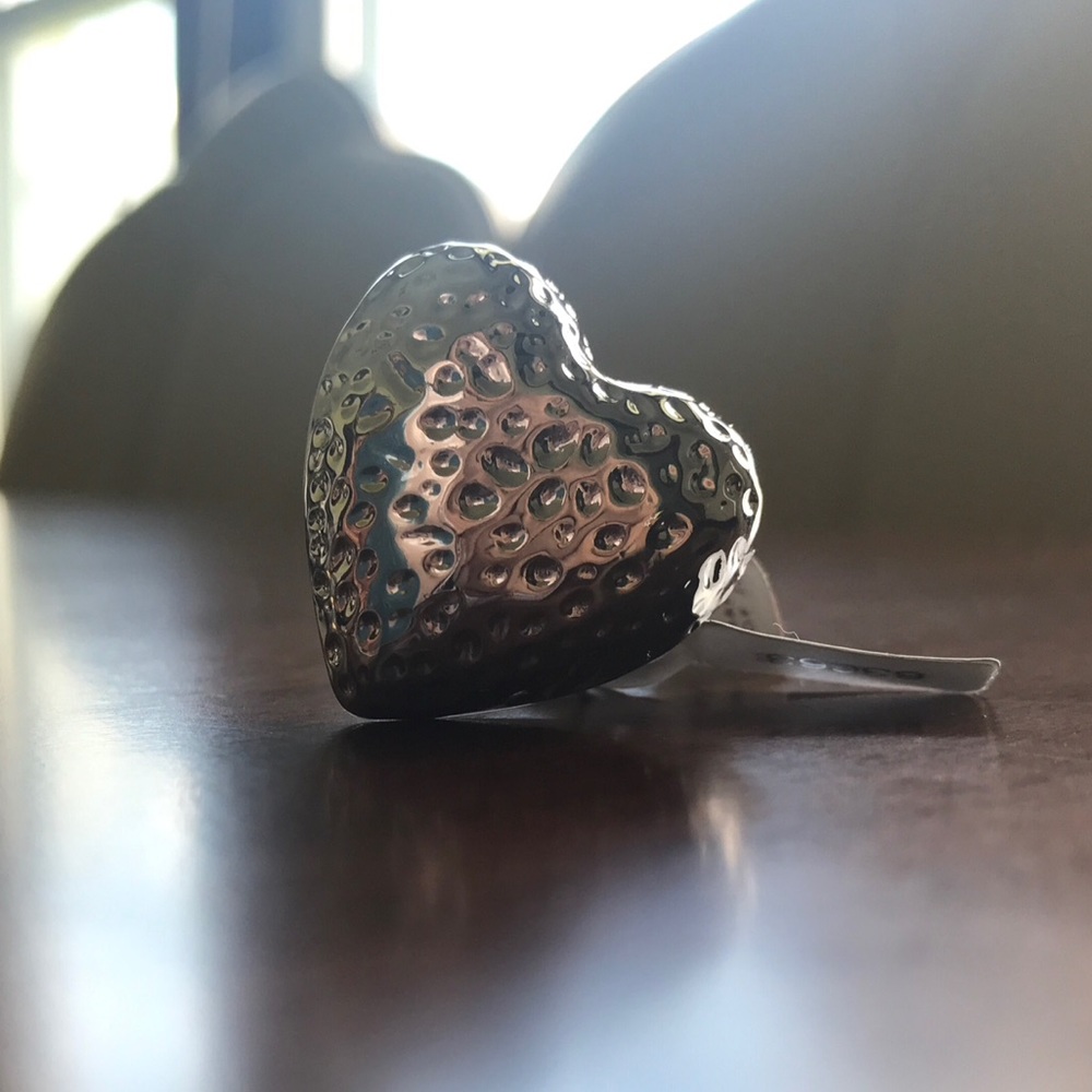 NWT Lia Sophia Silver Heart Ring