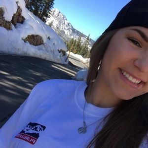 Meet your Posher, Baylee