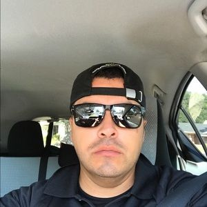 Meet your Posher, Armando