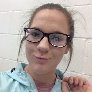 Meet your Posher, Sherry