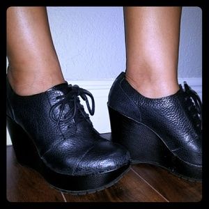 Korks, black wedge bootie, size 6.5
