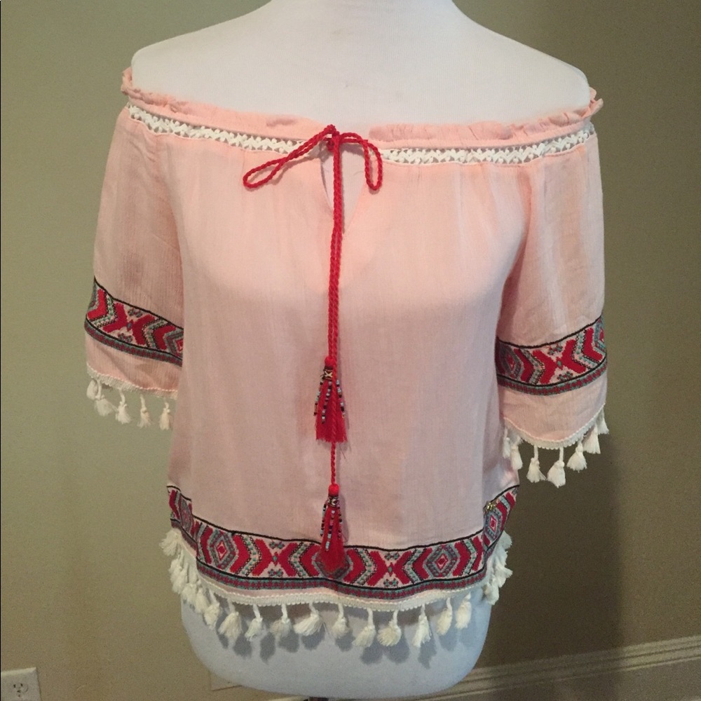 Off shoulder Bohemian pink top S/M