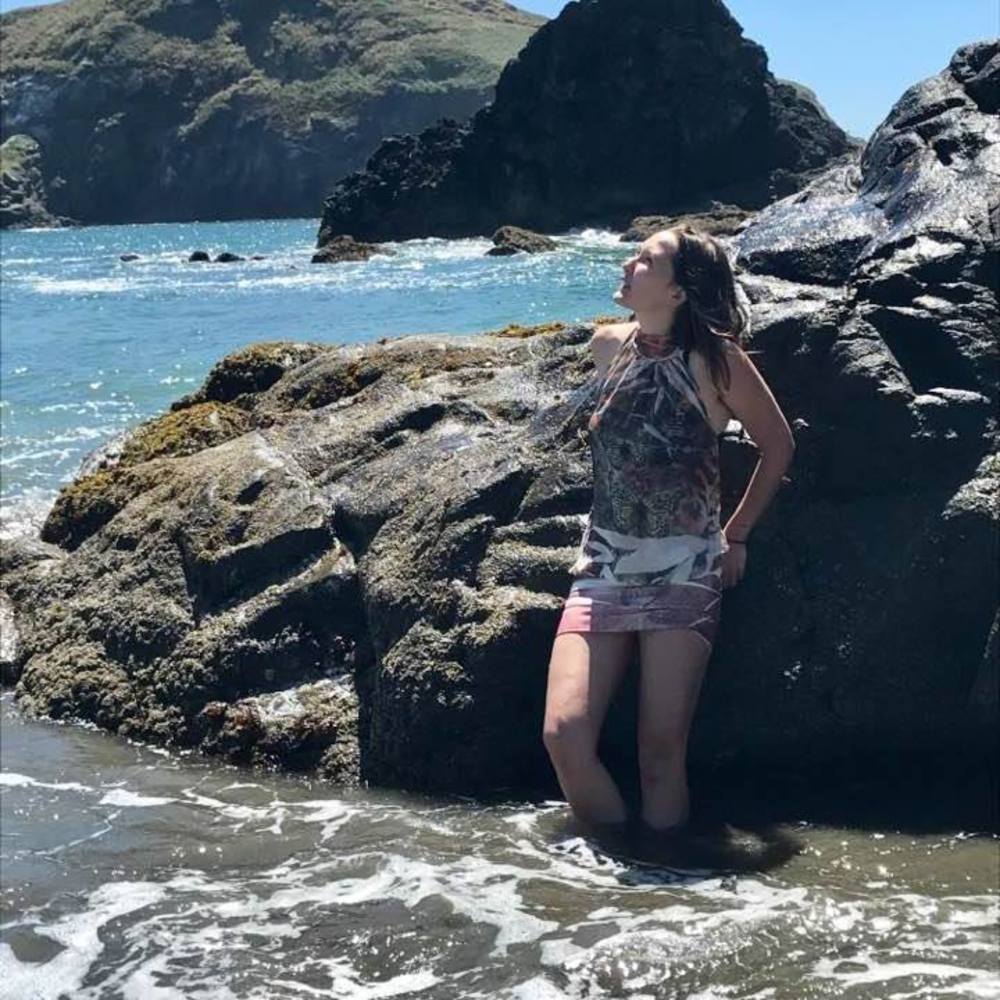 Meet your Posher, Tabitha