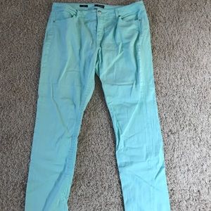 Light blue skinny jeans.