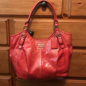 EUC Coach Coral Patent Leather Purse