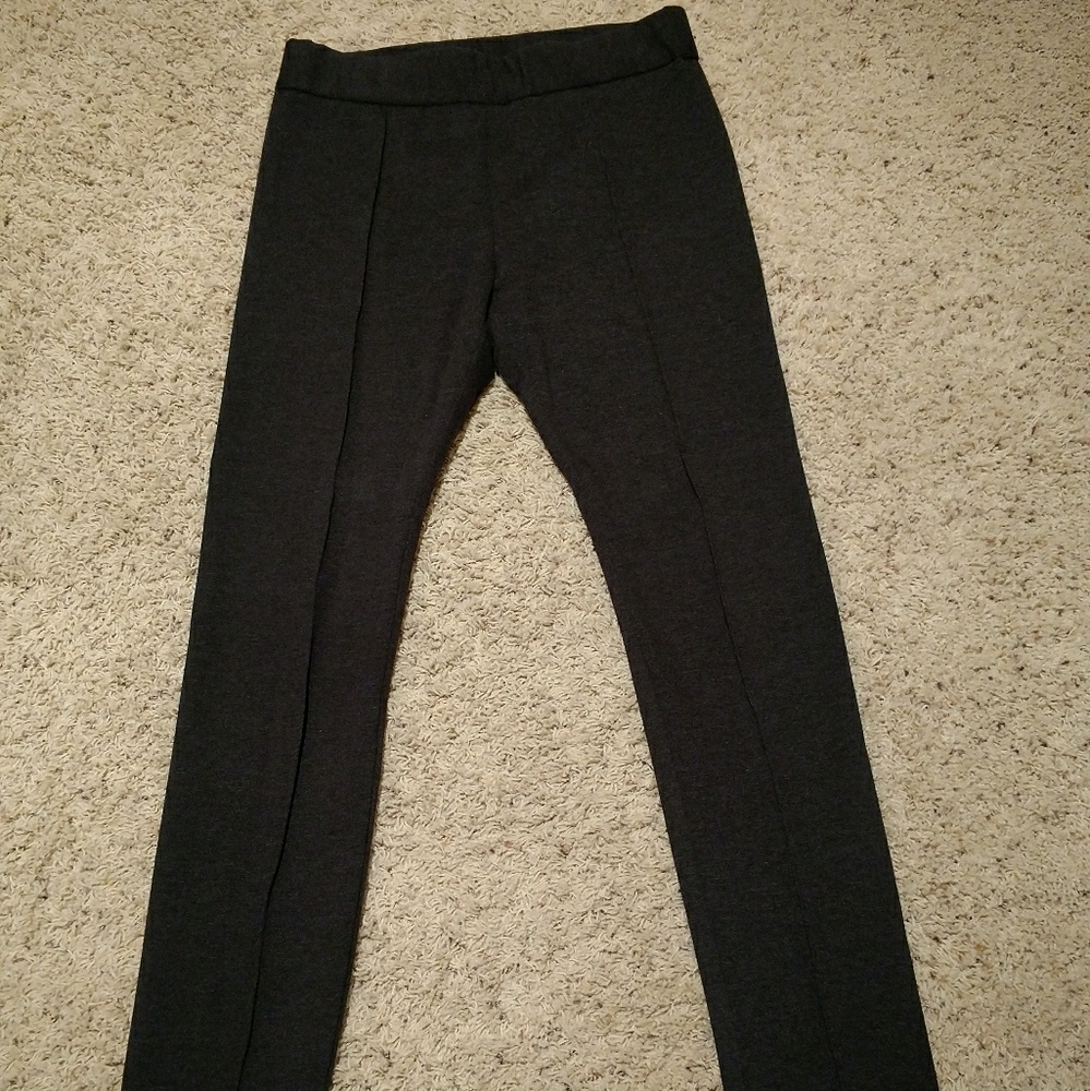 Chicos Pleated Leggings