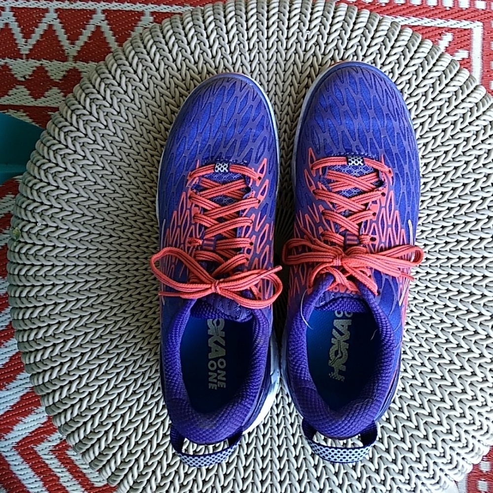 Hoka Vanquish 2