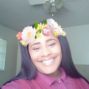 Meet your Posher, Monique