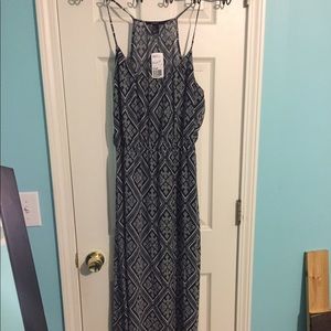 Forever 21 Maxi dress sheer overlay with slits