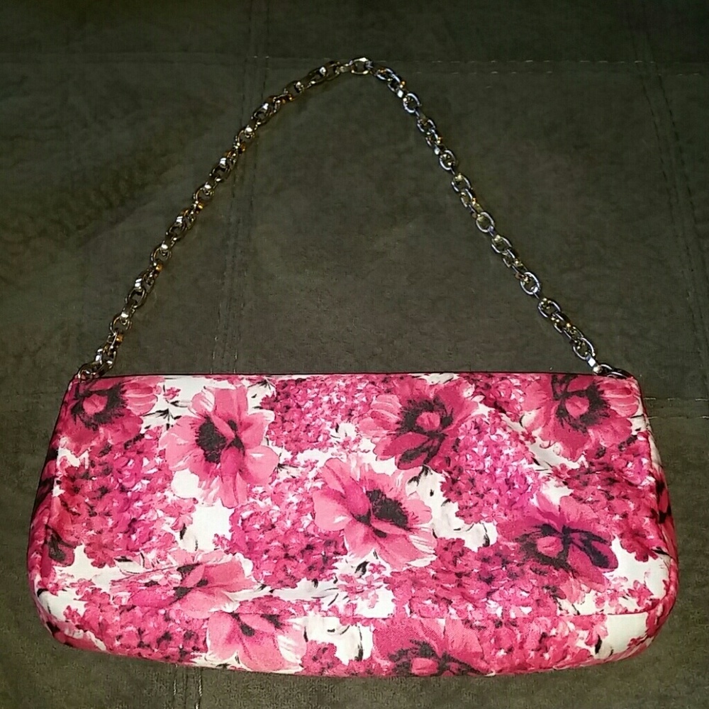 NWOT!! GORGEOUS floral shoulder chain bag - Picture 3 of 8
