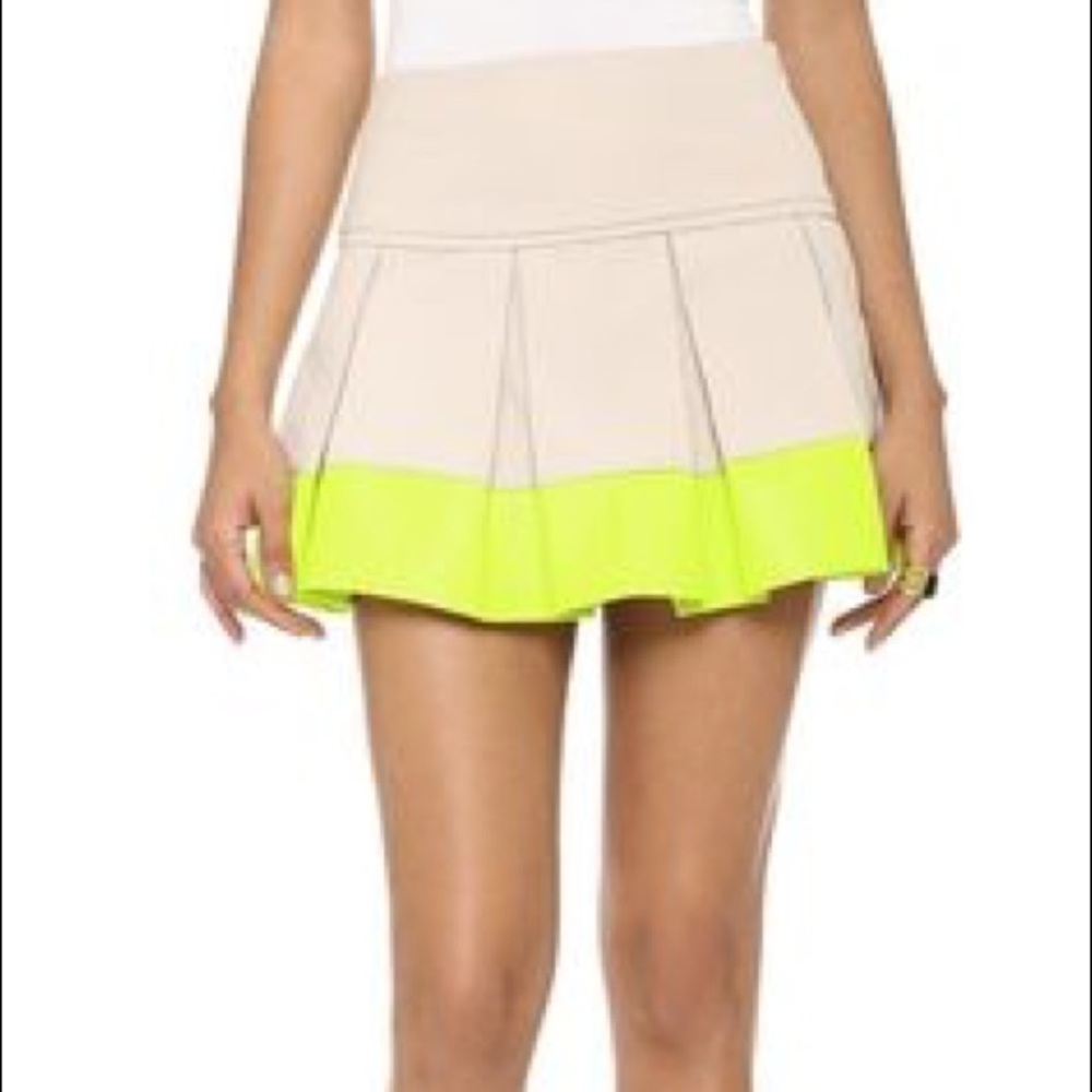 NWOT Endless Rose Pleated Skirt