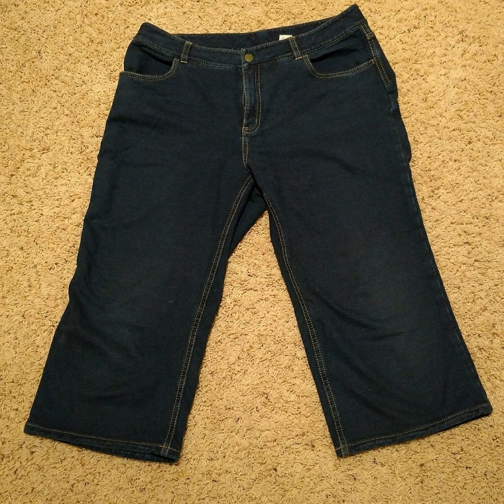 Chico's Wide-Leg Capri Pant