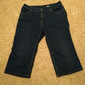 Chico's Wide-Leg Capri Pant