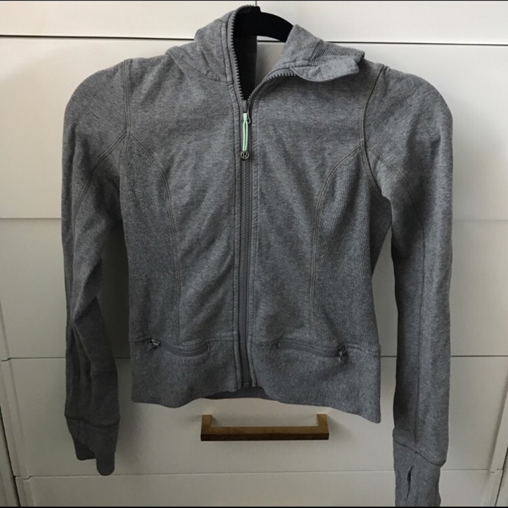 Lululemon stretch hoodie!!