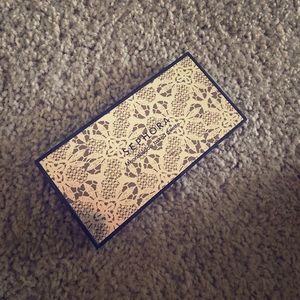 Sephora Moonshadow baked palette