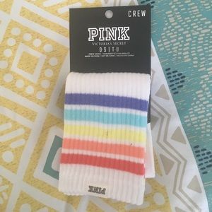 VS PINK CREW SOCKS