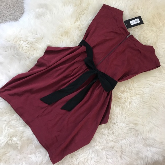 Super Cute Belted Dress - Picture 2 of 7