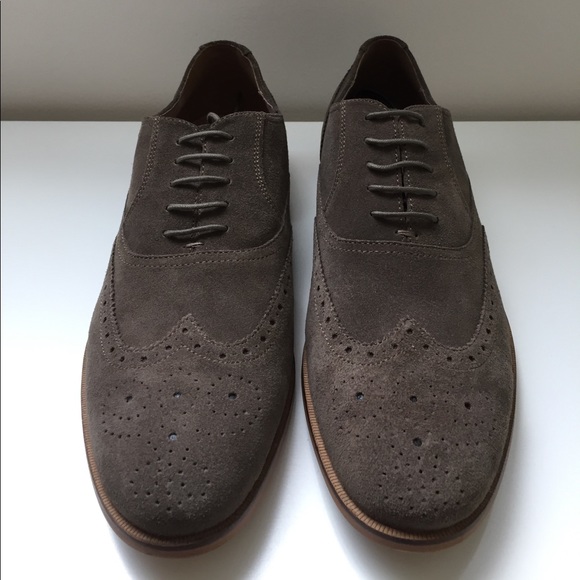 Banana Republic Sawyer II Wingtip Shoes main image 4