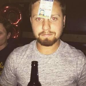 Meet your Posher, Kyle
