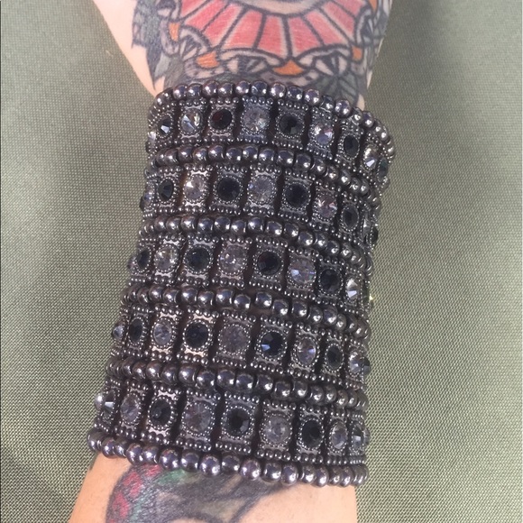 Swarovski crystal elastic cuff - Picture 1 of 4