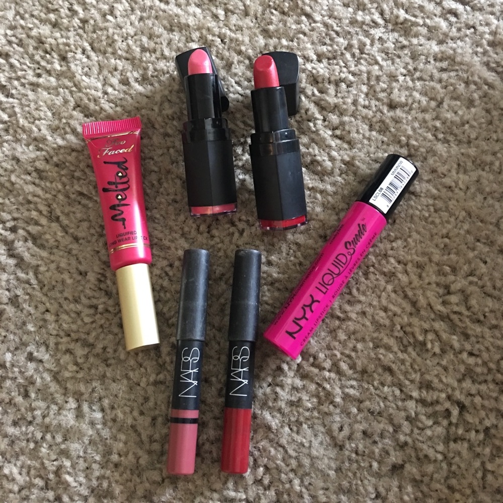 Lip color bundle!