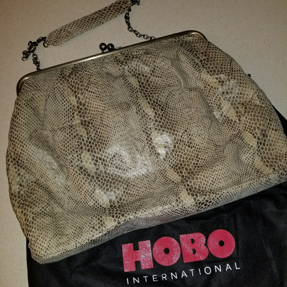 Purse/clutch - Picture 2 of 4