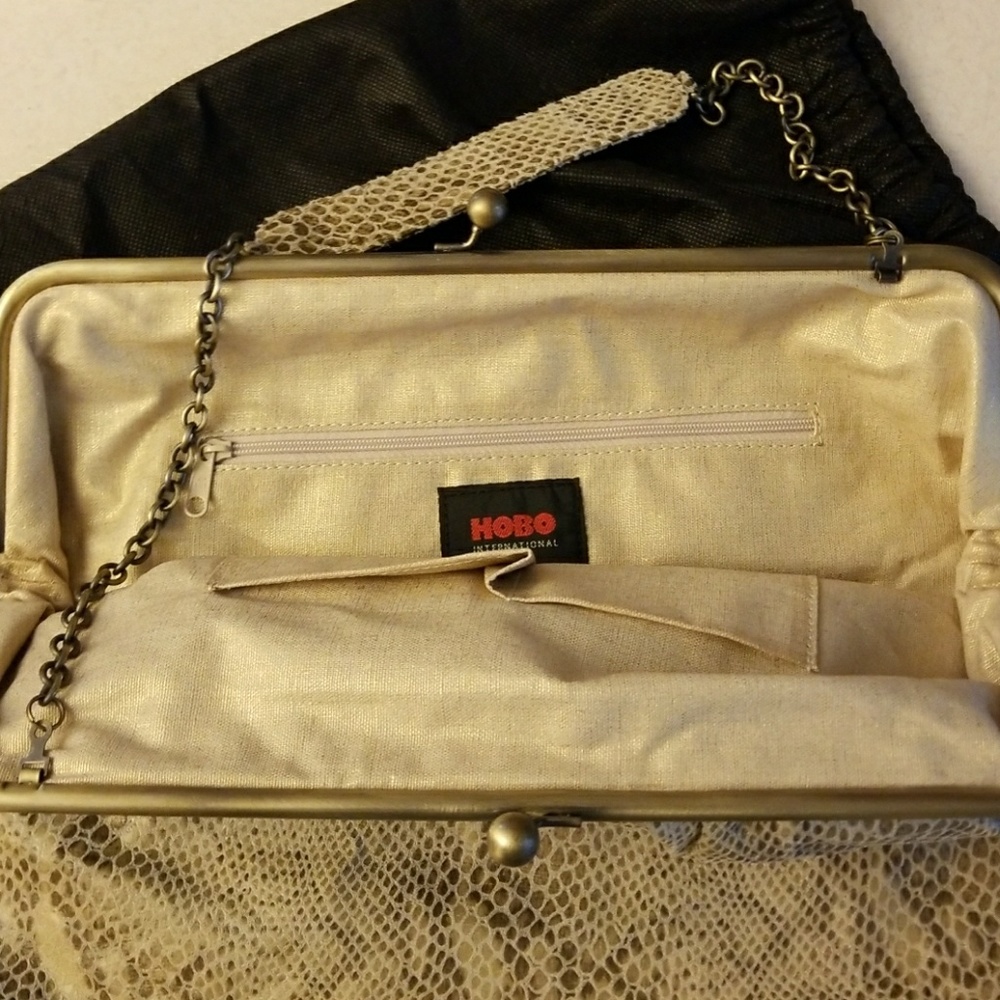 Purse/clutch - Picture 3 of 4