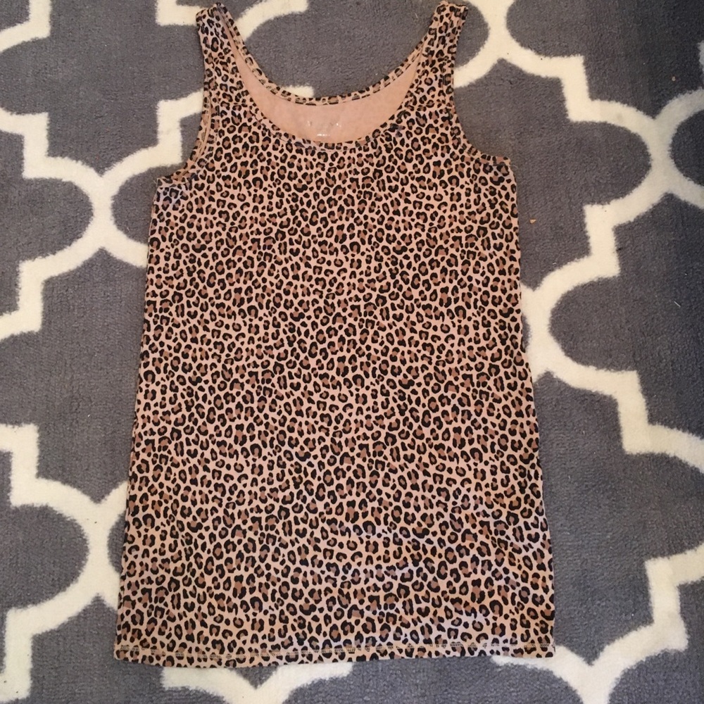Leopard print shell tank