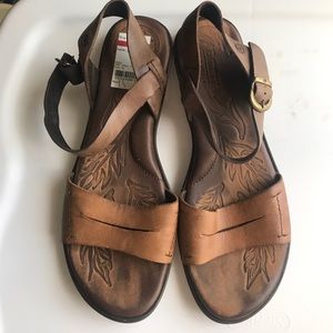 Born Camel Sandals
