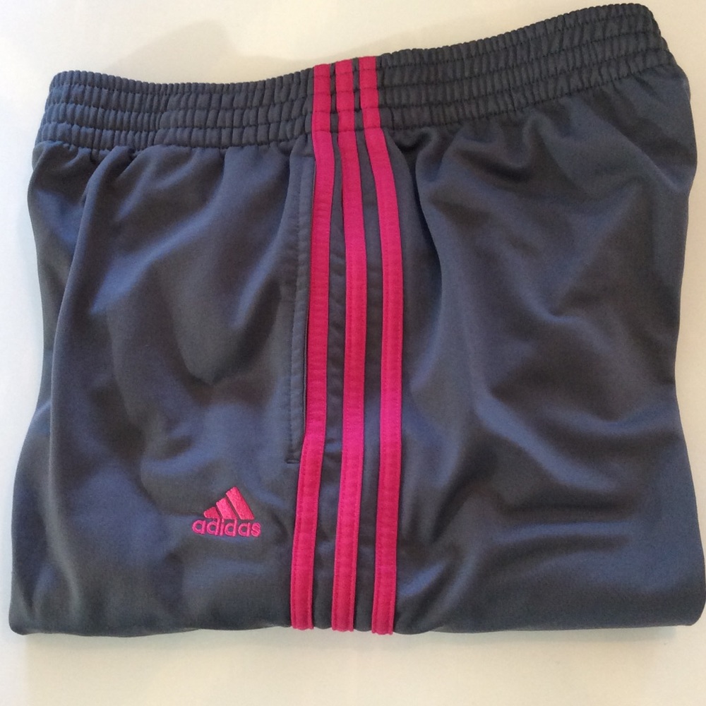 Adidas | Size M