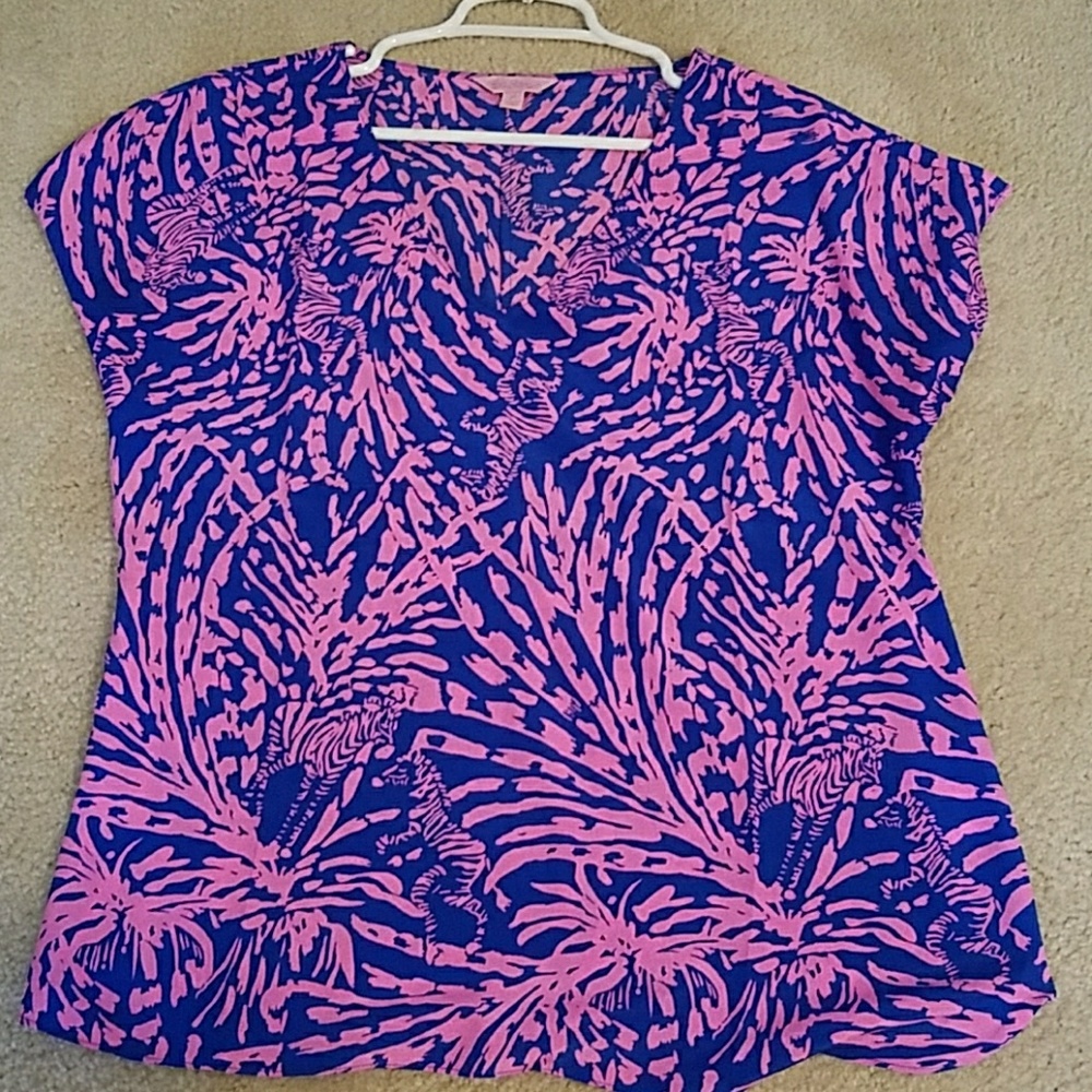 Cute Silky Lilly Pulitzer Top