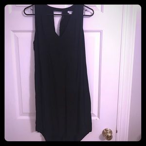 Old Navy Black Key Hole dress