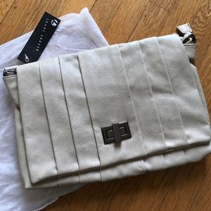Street level purse. New with tags. Ivory.
