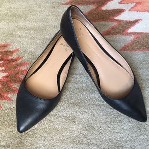 banana republic leather flats