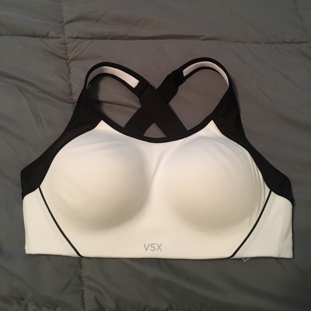 Victoria's Secret VSX Sport 32C Sports Bra
