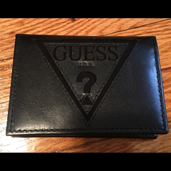 guess nwot guess blk lthr w triangle logo cardcase from guess nwot guess blk lthr w triangle logo cardcase from