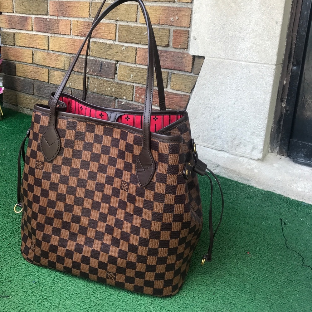 Louis Vuitton never full (inspired bag)